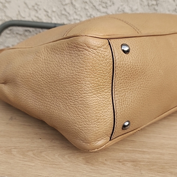 Gucci Princy Crystal Tan Leather Tote - Picture 9 of 15